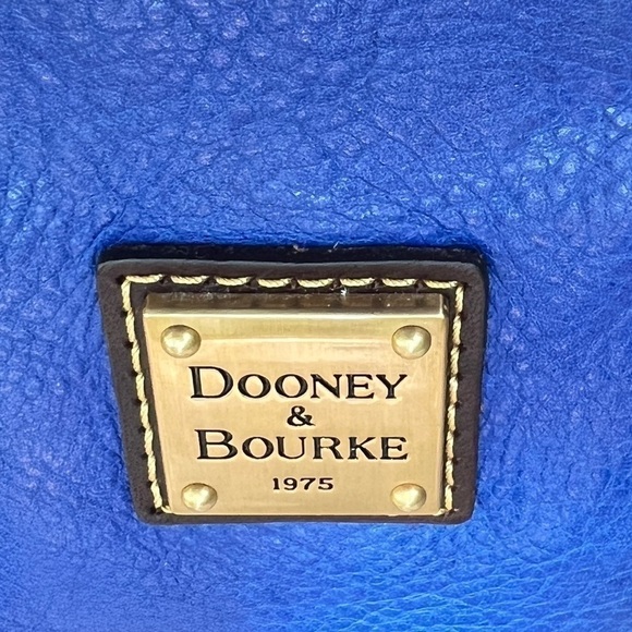 Dooney and Bourke DB Royal Blue Toledo Leather Wing Strap Satchel Florentine Bag - Picture 13 of 14